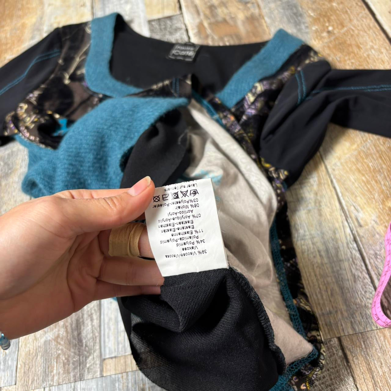 Y2K long sleeve top knit abstract print black blue uk 10