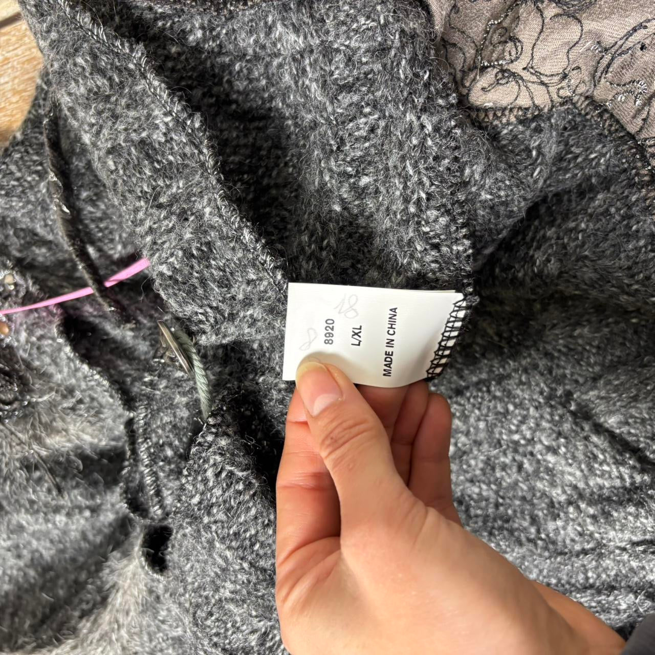 Y2k grunge cardigan wool blend grey faux fur detailing L / XL