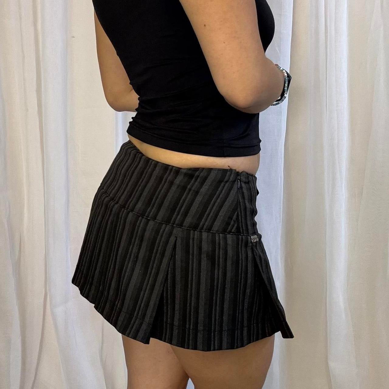 Y2k Miss Sixty mini skirt pleated skirt pinstripe low rise size S