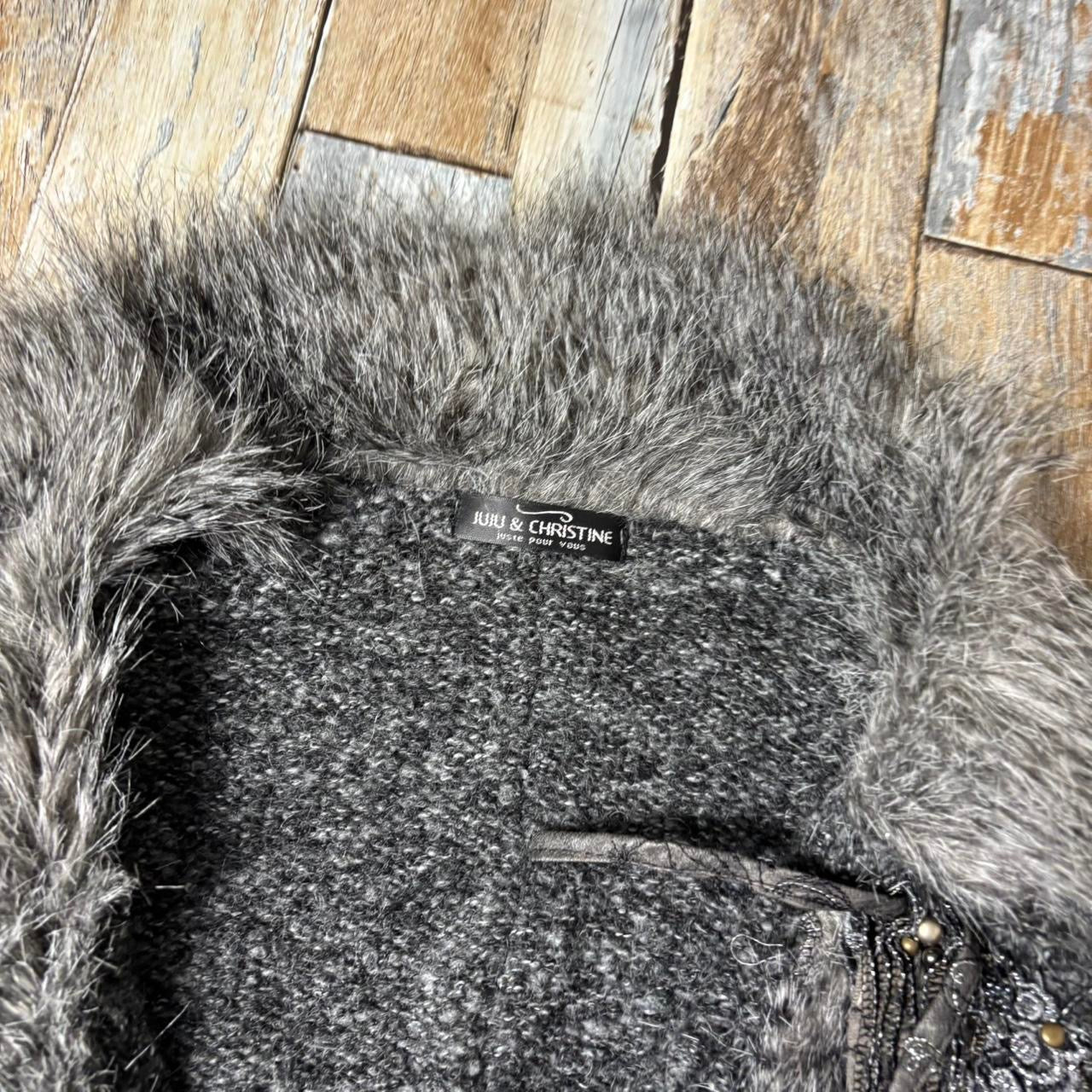 Y2k grunge cardigan wool blend grey faux fur detailing L / XL